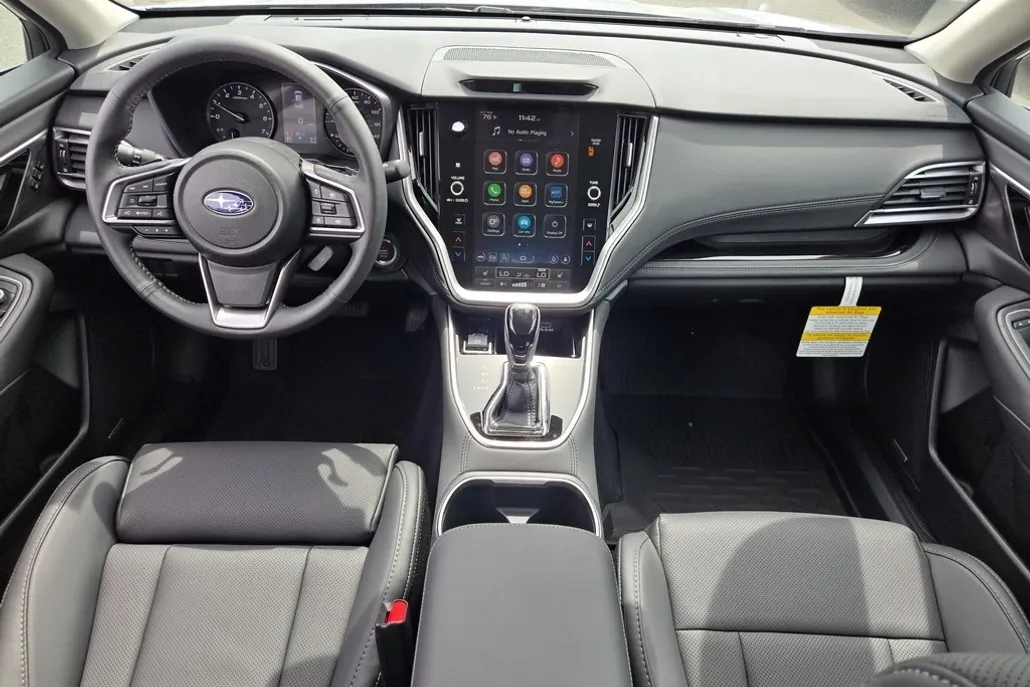 2025 Subaru Legacy Limited photo 1