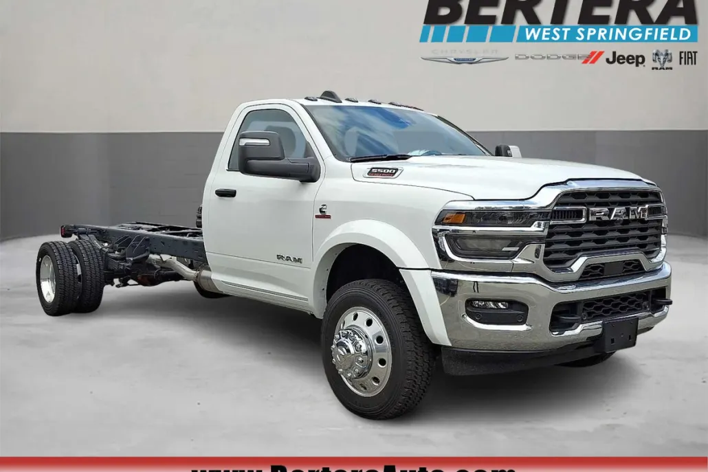 2026 Ram 5500 photo 1