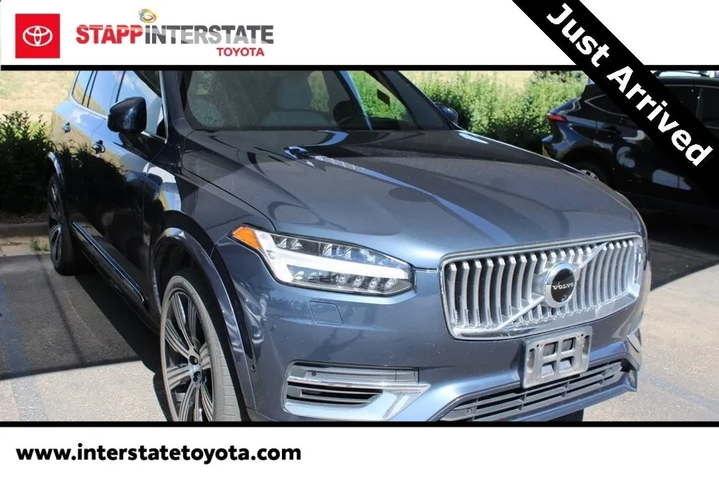 2021 Volvo XC90 T8 Inscription photo 1