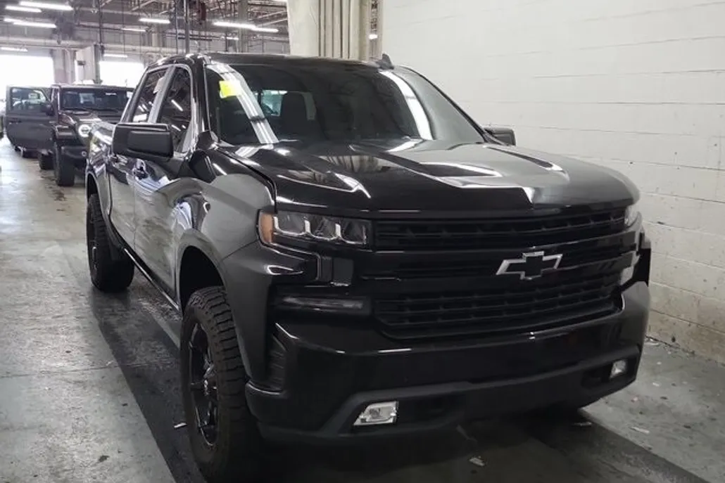 2021 Chevrolet Silverado 1500 RST photo 1