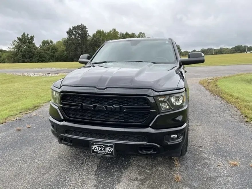 2024 Ram 1500 Tradesman photo 1