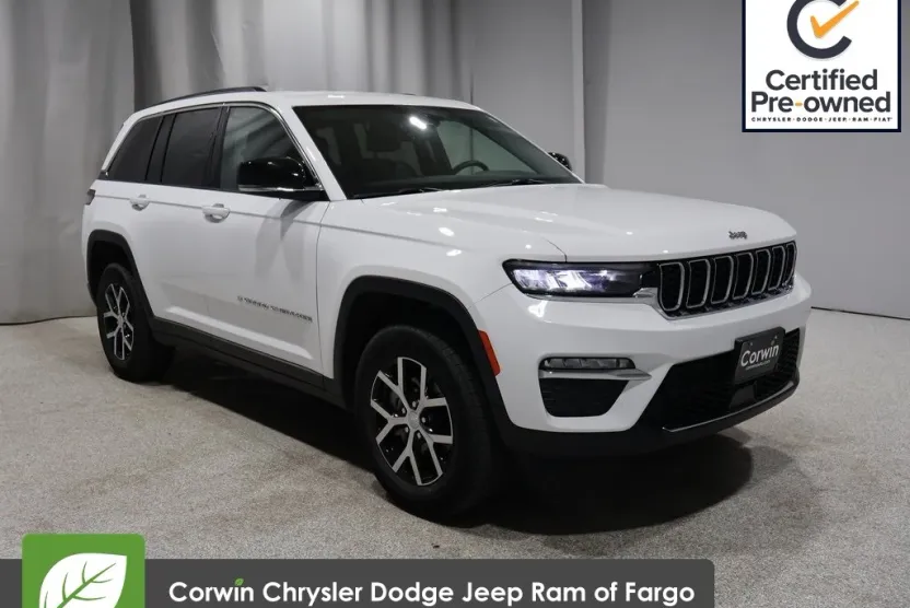 2023 Jeep Grand Cherokee Limited photo 1