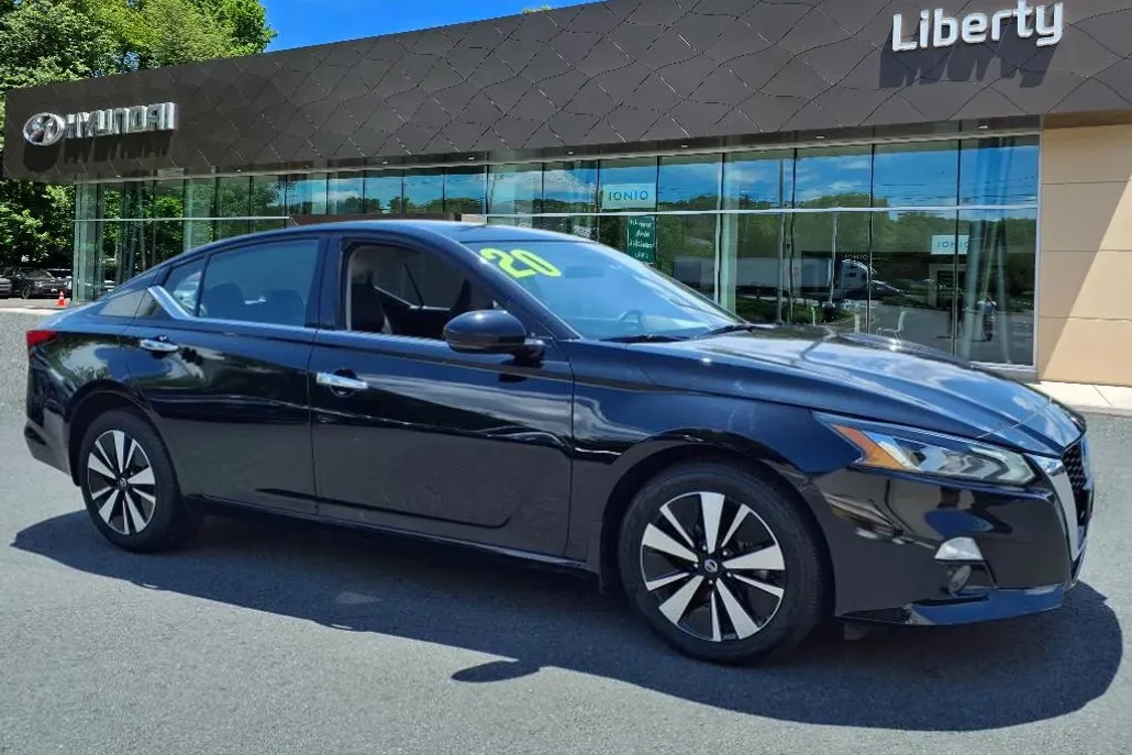 2020 Nissan Altima 2.5 SL photo 1