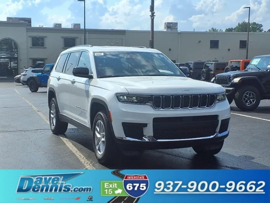 2025 Jeep Grand Cherokee Laredo X photo 1