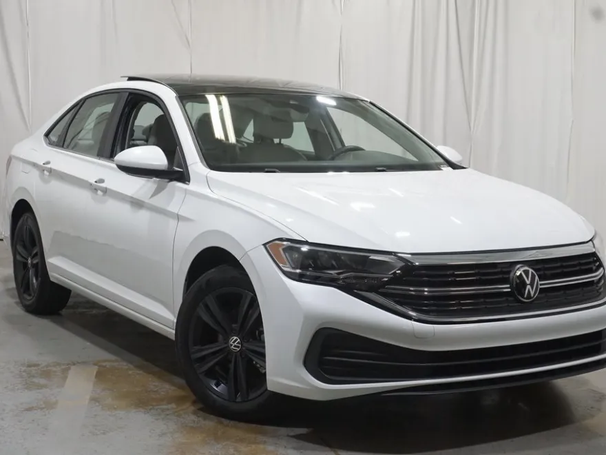 2024 Volkswagen Jetta 1.5T SE photo 1