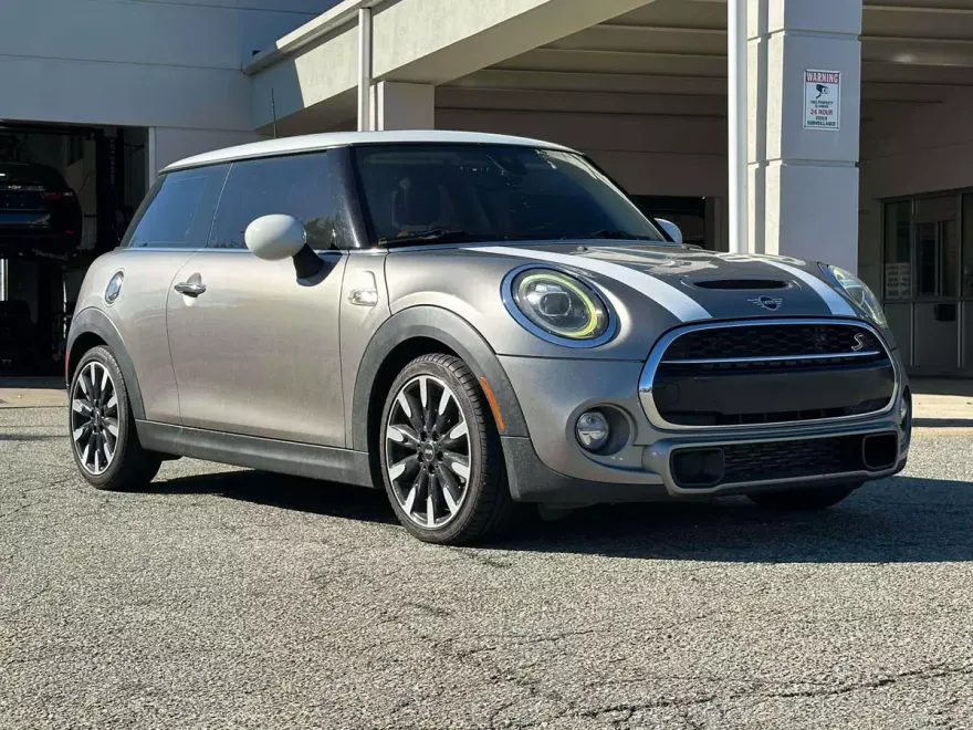 2019 Mini Cooper 2 Door Hardtop S photo 1