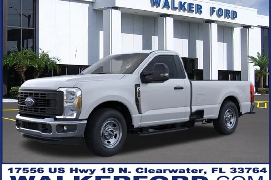 2025 Ford F-350 XL photo 1