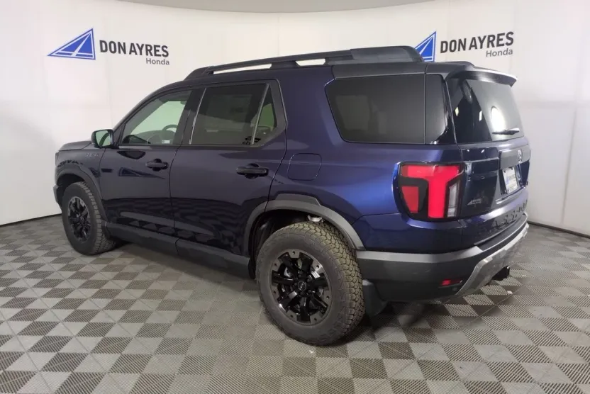 2026 Honda Passport TrailSport Elite photo 1