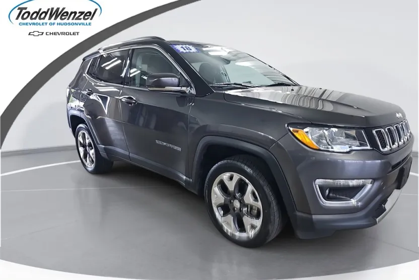 2018 Jeep Compass Limited photo 1