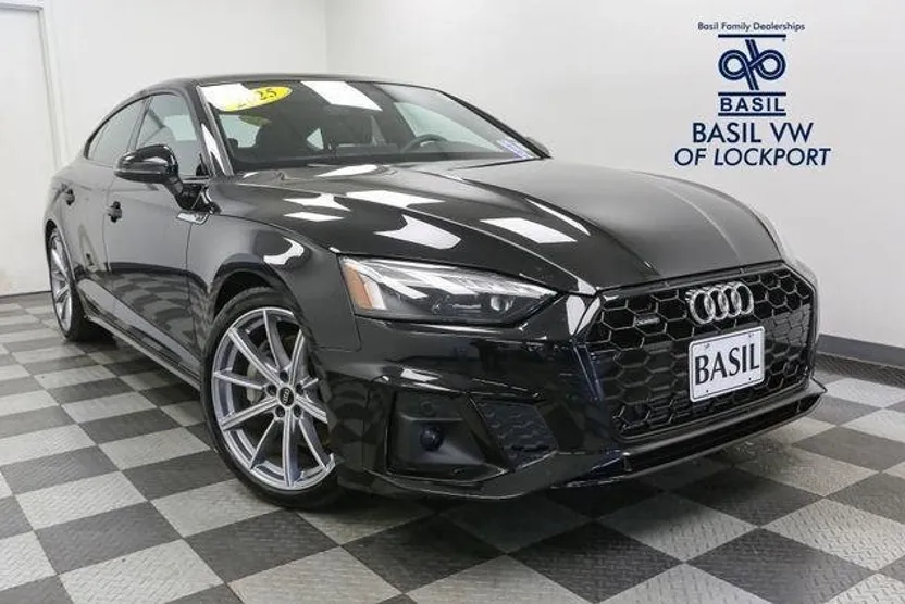 2025 Audi A5 45 S line Premium Quattro photo 1