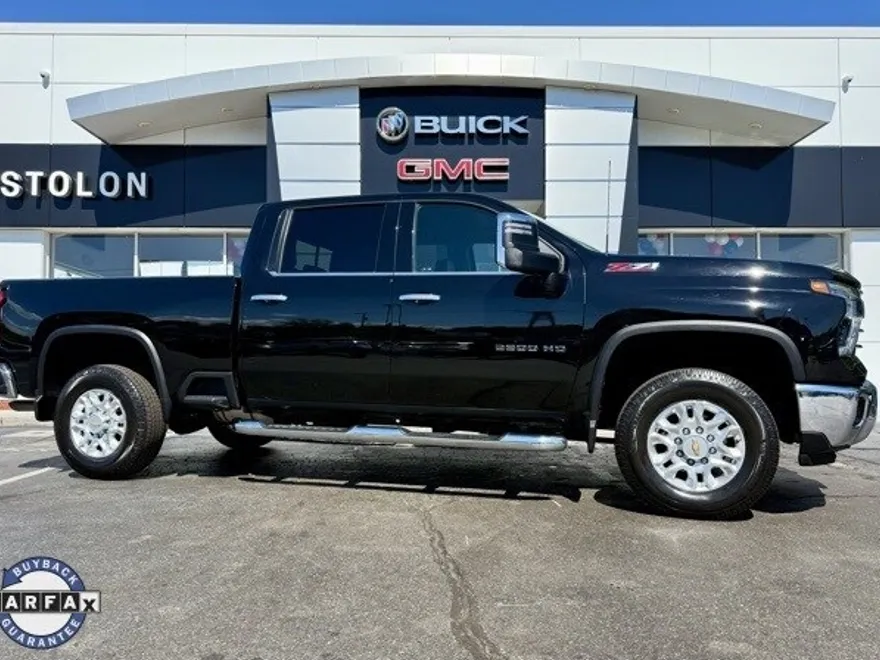 2024 Chevrolet Silverado 2500HD LTZ photo 1