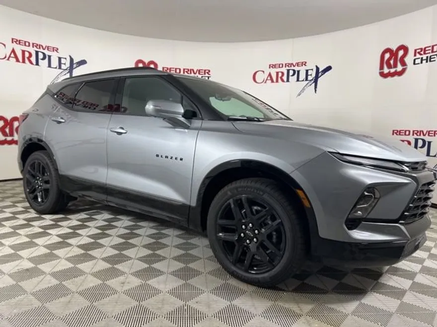 2025 Chevrolet Blazer RS photo 1