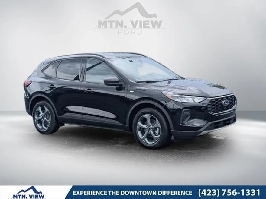 2025 Ford Escape ST-Line photo 1
