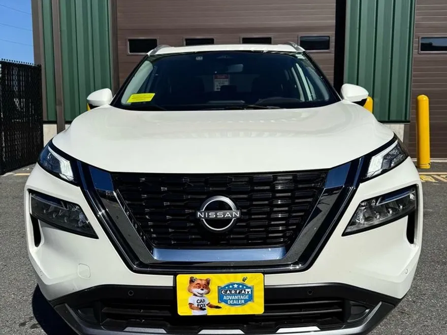 2023 Nissan Rogue SL AWD photo 1