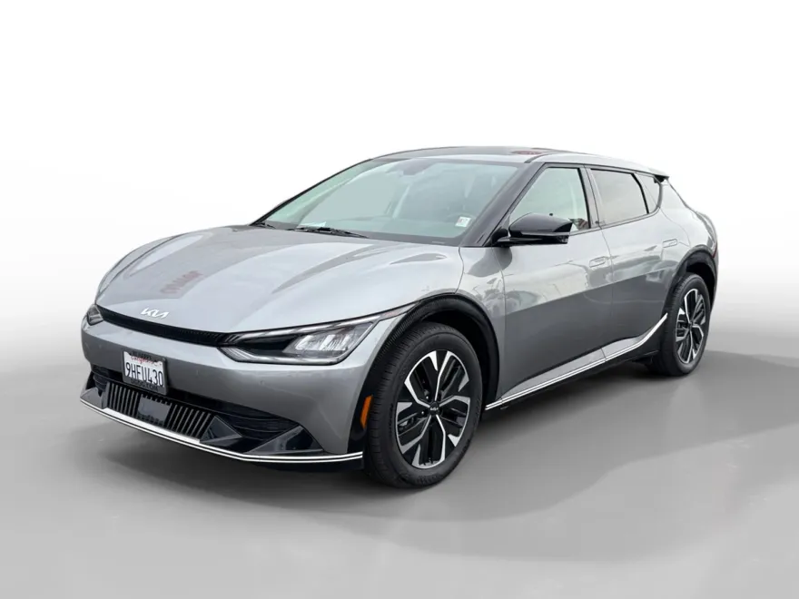 2023 Kia EV6 Wind photo 1