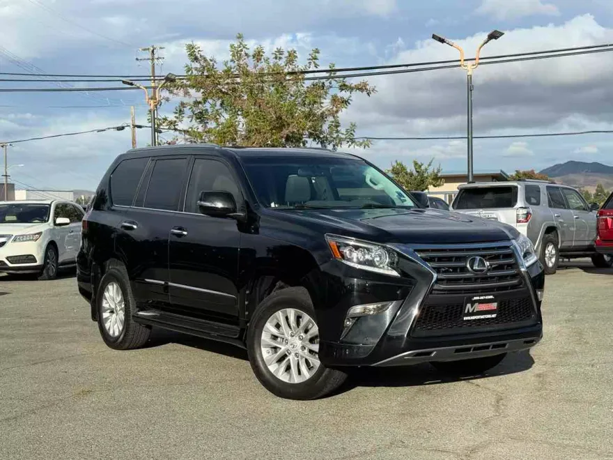 2017 Lexus GX 460 photo 1