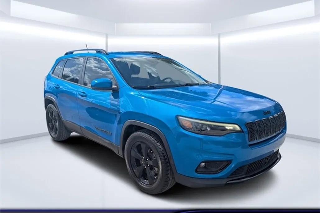 2020 Jeep Cherokee Altitude photo 1