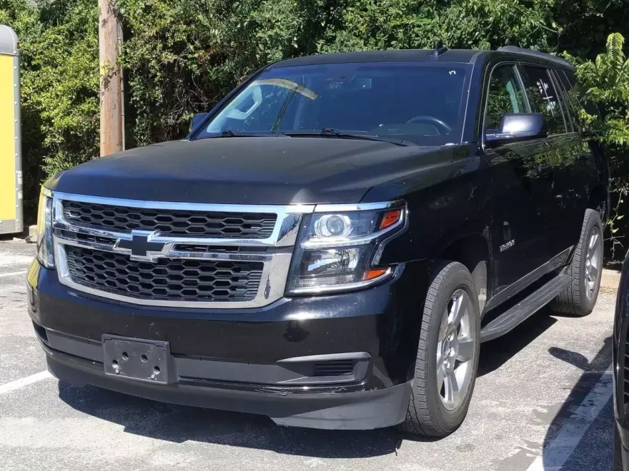 2017 Chevrolet Tahoe LT photo 1