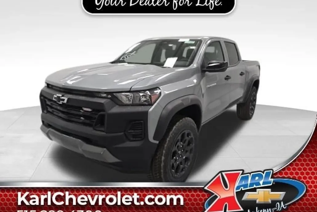 2026 Chevrolet Colorado Trail Boss photo 1