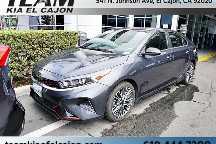2023 Kia Forte GT-Line photo 1