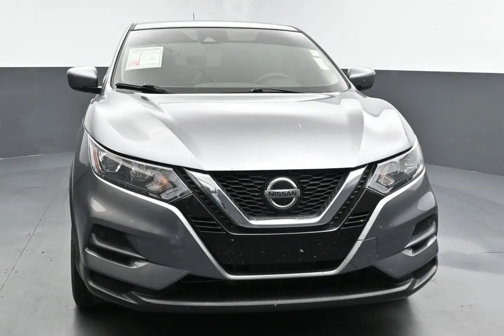 2020 Nissan Rogue Sport S photo 1