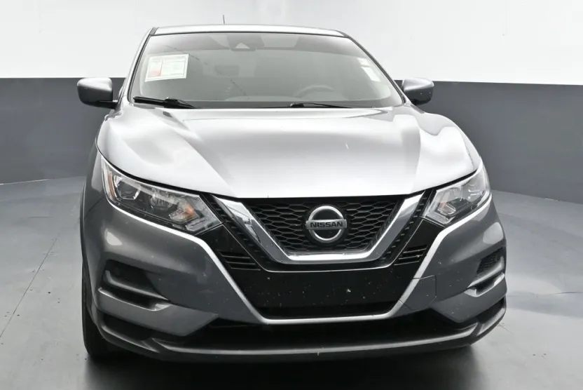 2020 Nissan Rogue Sport S photo 1