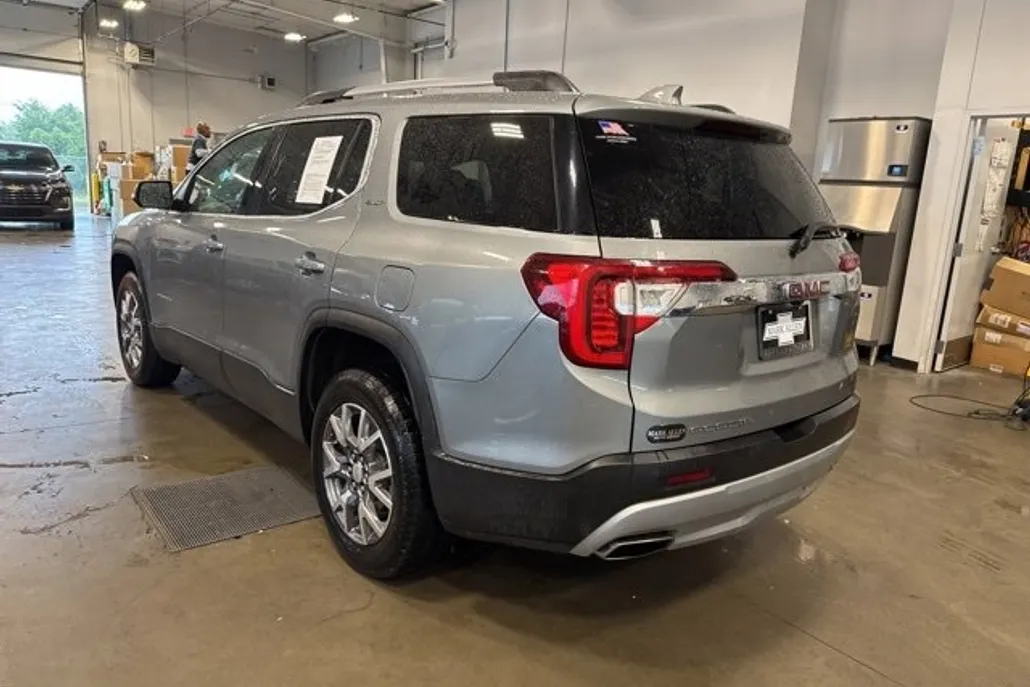 2023 Gmc Acadia SLT photo 1