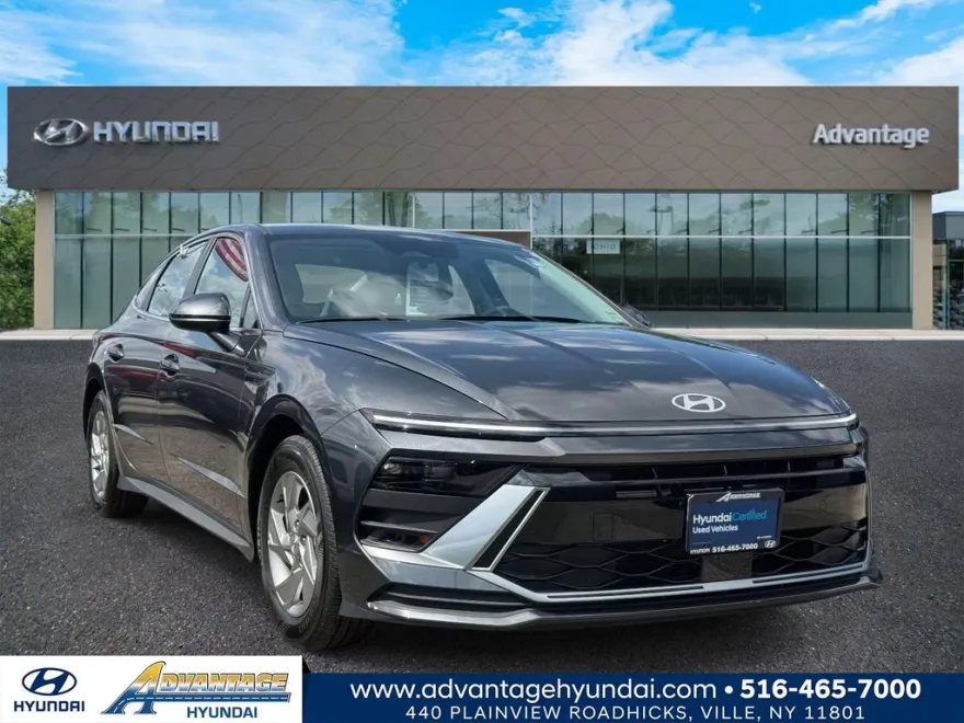 2025 Hyundai Sonata SE photo 1