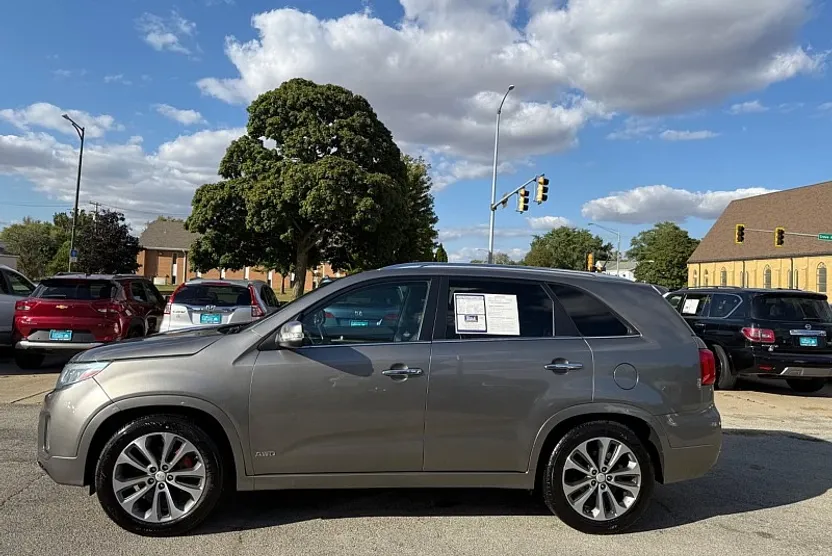 2015 Kia Sorento SX photo 1