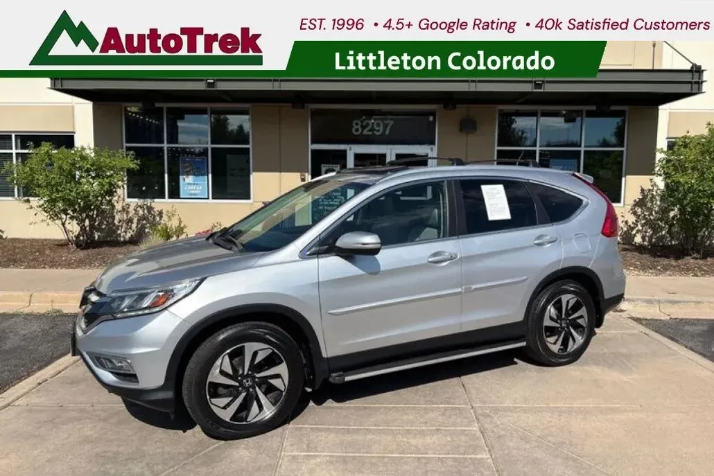 2015 Honda CR-V Touring photo 1