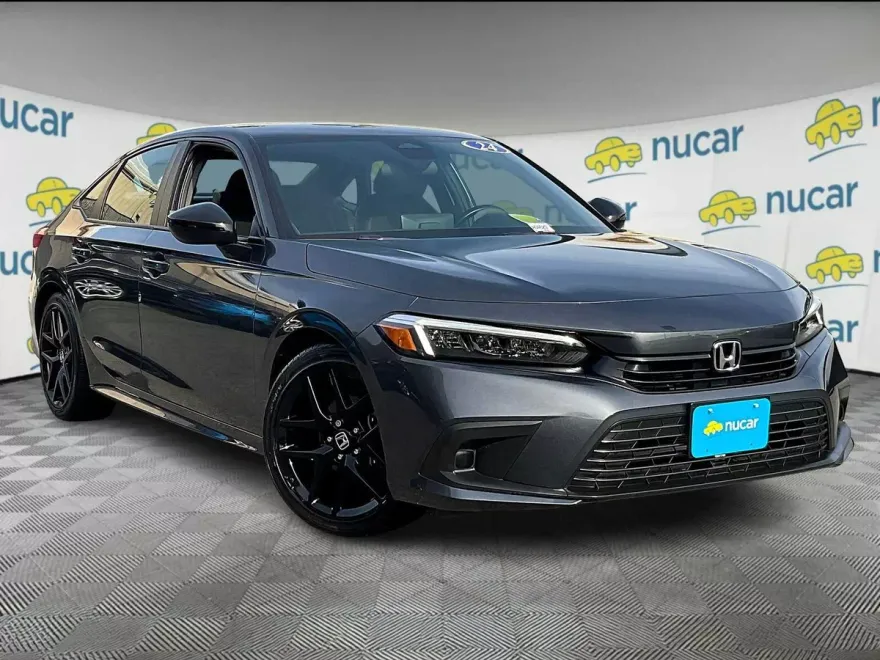 2024 Honda Civic Sport photo 1