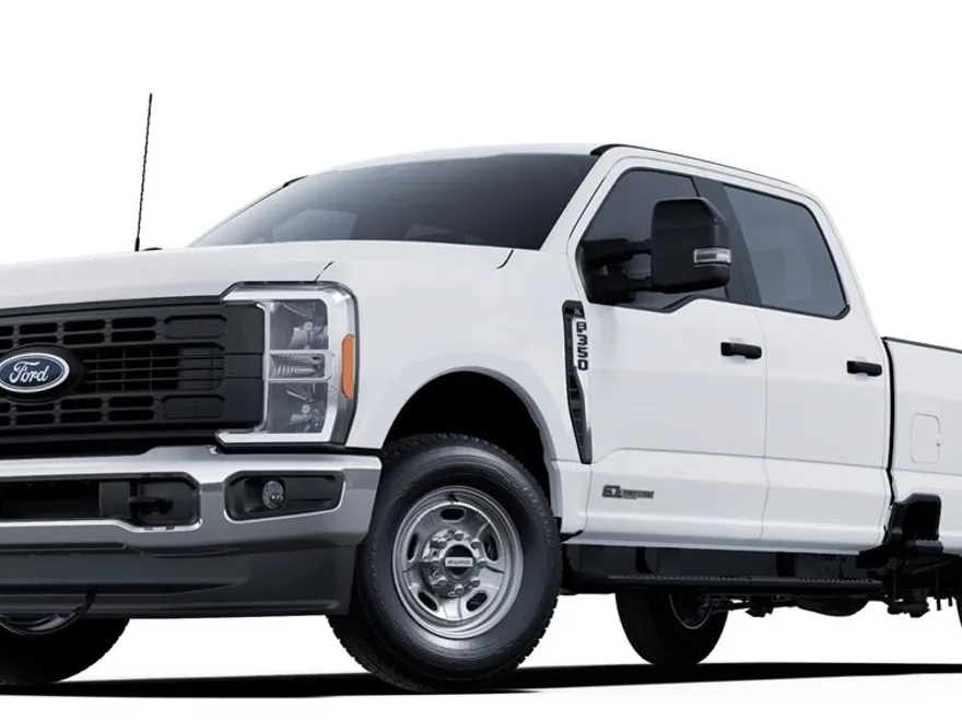 2025 Ford F-350 XL photo 1