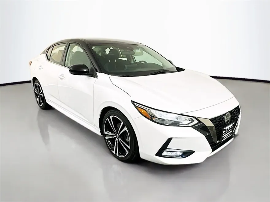 2020 Nissan Sentra SR photo 1