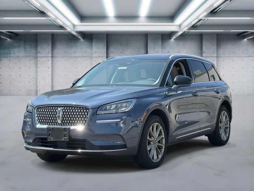 2022 Lincoln Corsair Standard photo 1