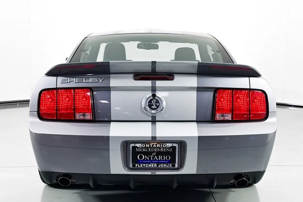 2007 Ford Mustang Shelby GT500 photo 1