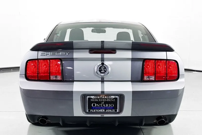 2007 Ford Mustang Shelby GT500 photo 1