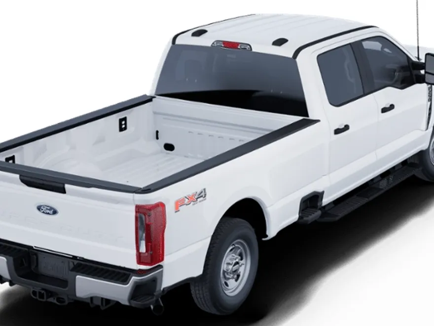 2025 Ford F-250 Lariat photo 1