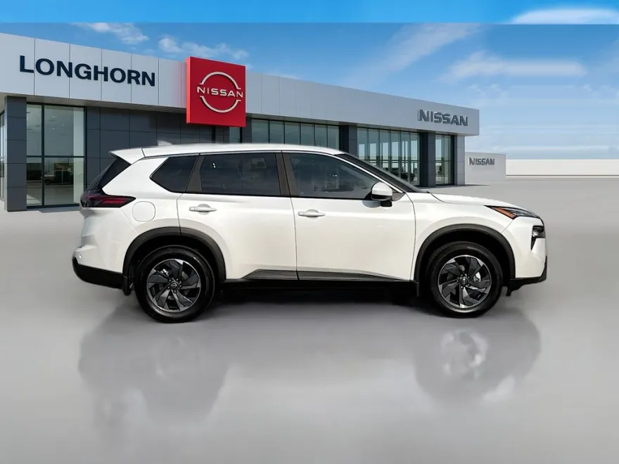 2026 Nissan Rogue SV photo 1