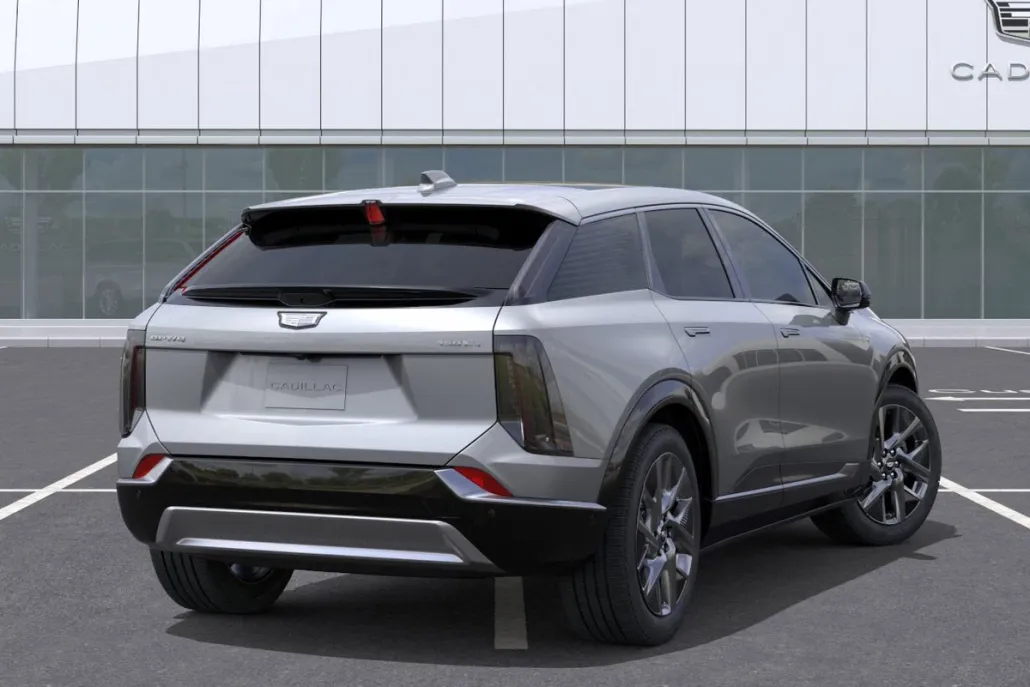 2025 Cadillac Optiq Luxury photo 1
