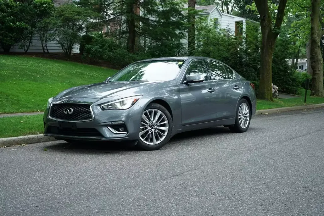 2021 Infiniti Q50 3.0t LUXE photo 1