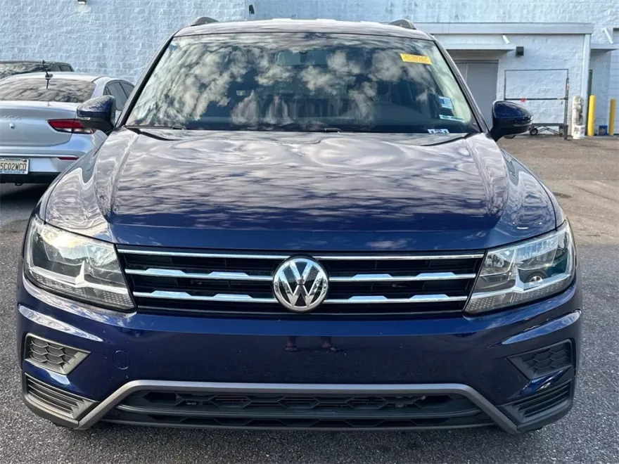 2021 Volkswagen Tiguan S photo 1
