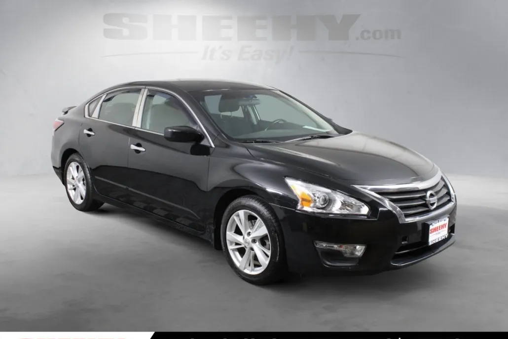 2014 Nissan Altima 2.5 SV photo 1