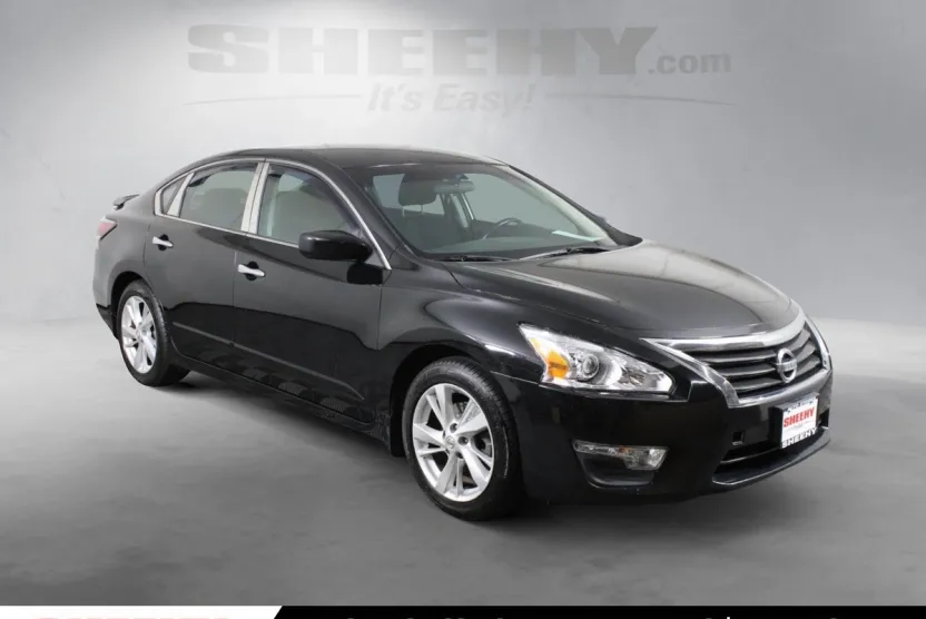 2014 Nissan Altima 2.5 SV photo 1