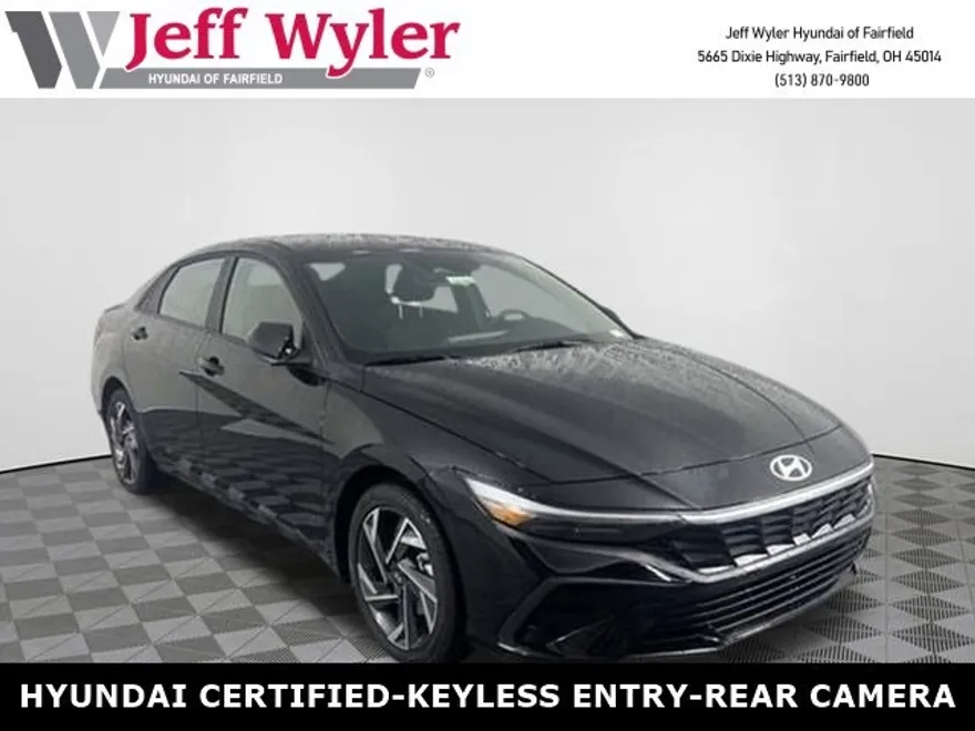 2025 Hyundai Elantra SEL Sport photo 1