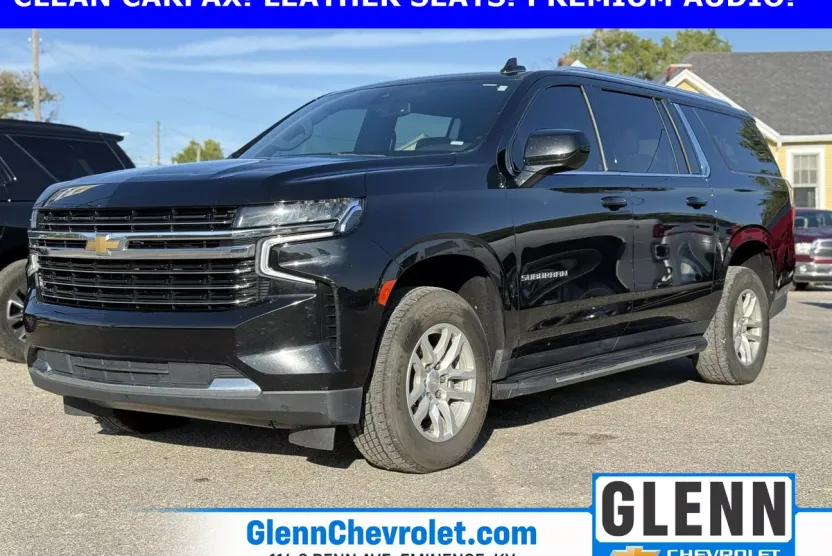 2021 Chevrolet Suburban LT photo 1