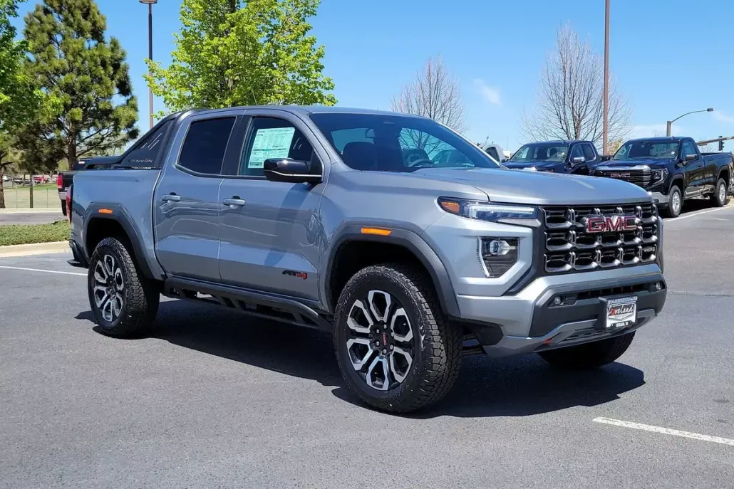 2025 Gmc Canyon AT4 photo 1