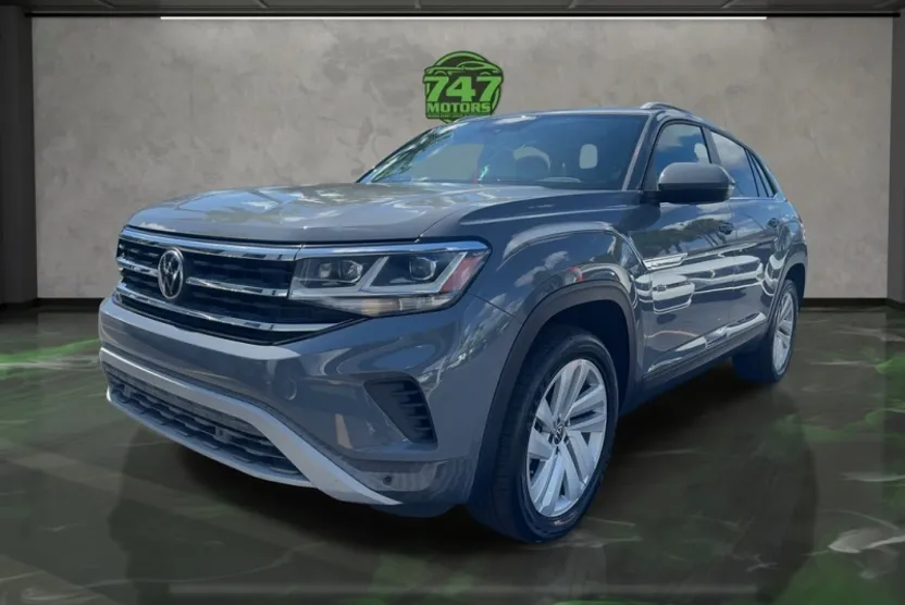2022 Volkswagen Atlas Cross Sport SE photo 1