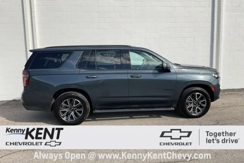 2021 Chevrolet Tahoe Z71 photo 1