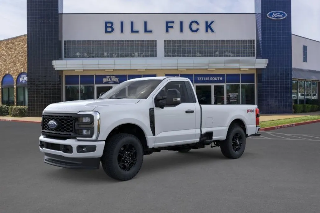 2025 Ford F-350 XL photo 1