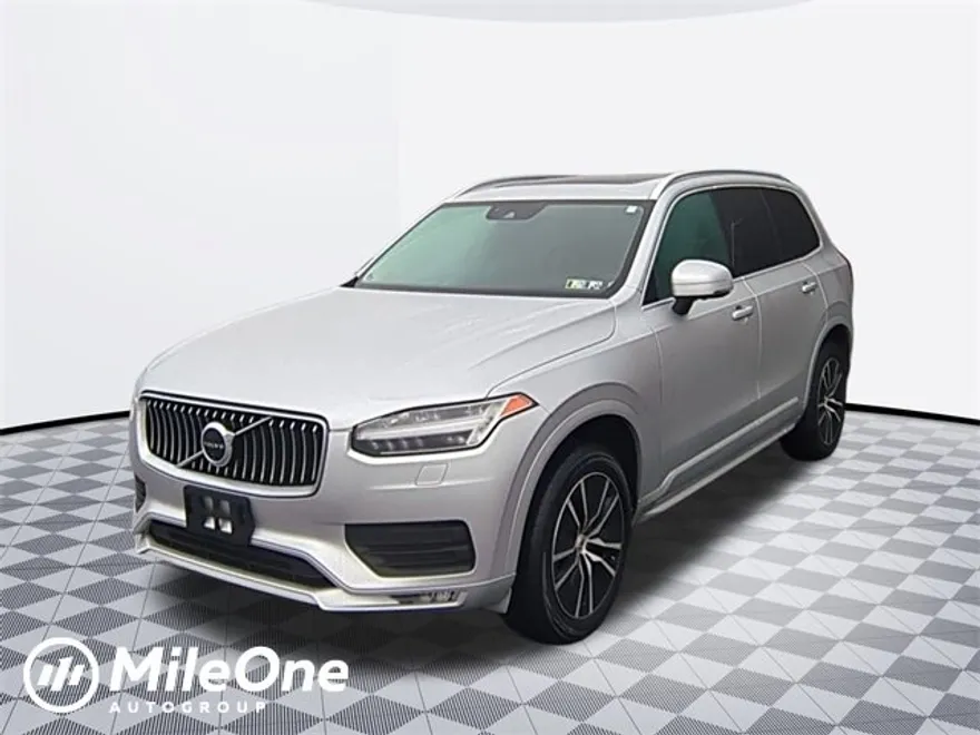 2020 Volvo XC90 T6 Momentum photo 1